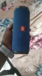 JBL flip 4