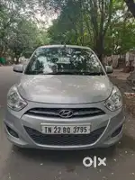 Hyundai i10 Sportz AT, 2010, Petrol