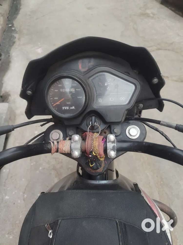 125 cc aage piche ke indigetor nhi h