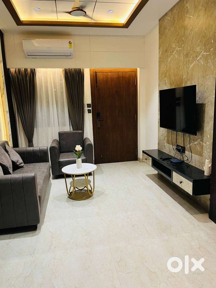 3 BHK Fully Furnished Flat For Rent Near Bombay Hospital