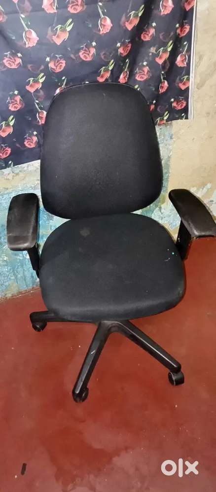 Computer chair