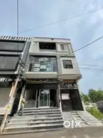 किराये के लिए हॉल / दूकान पद्मिनी माल के पास