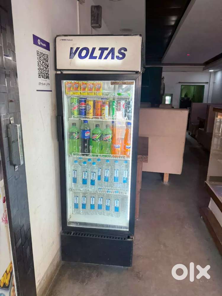1.Voltas refrigerator 250 ltr .2 Whirpool refrigerator  200 ltr .LG AC
