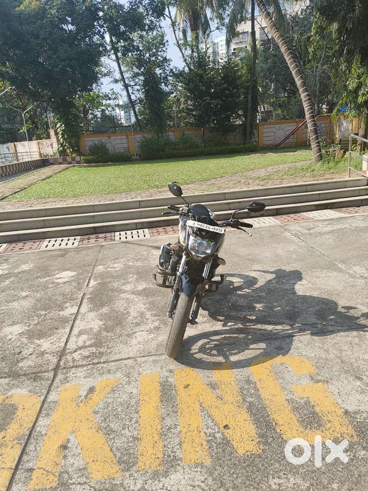 Selling my yamaha fzs