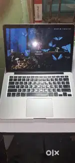 Macbook pro ( Retina, 13 inch, early 2015) i5