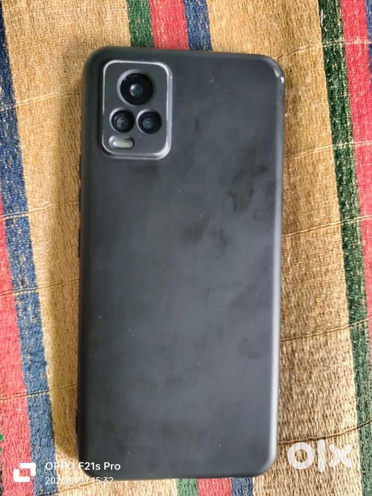 Vivo v20 mobile best condition display change hai only sell karna hai