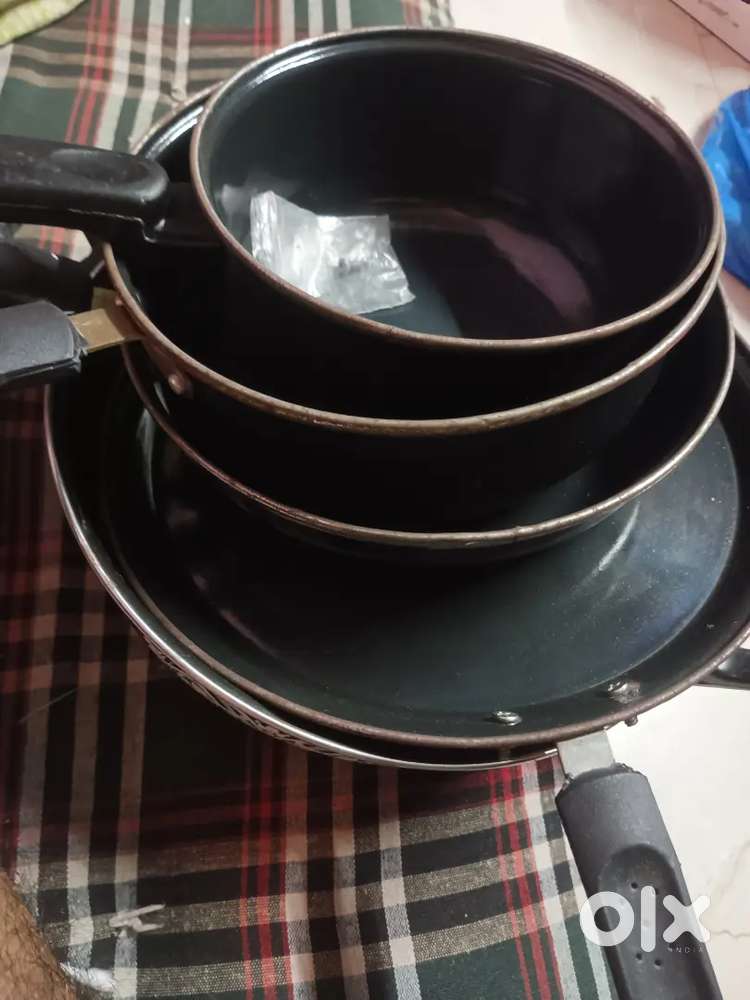 Electric cookware
