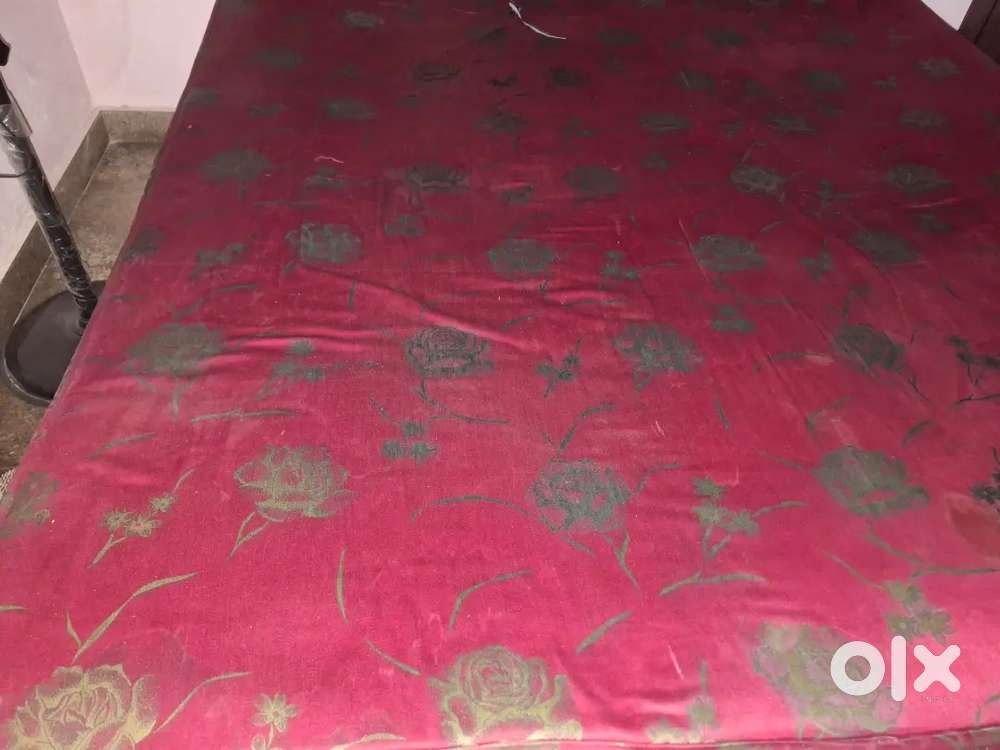 King size bed and cotton double bed for sale