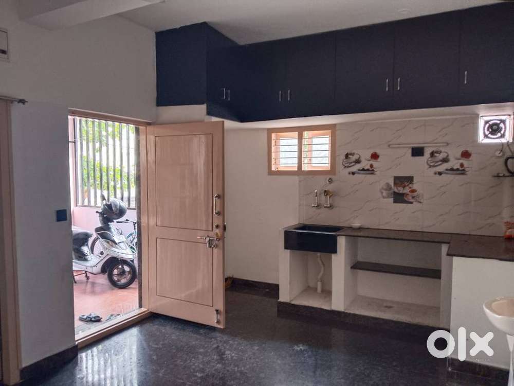 1BHK HOUSE FOR LEASE IN GOKULAM