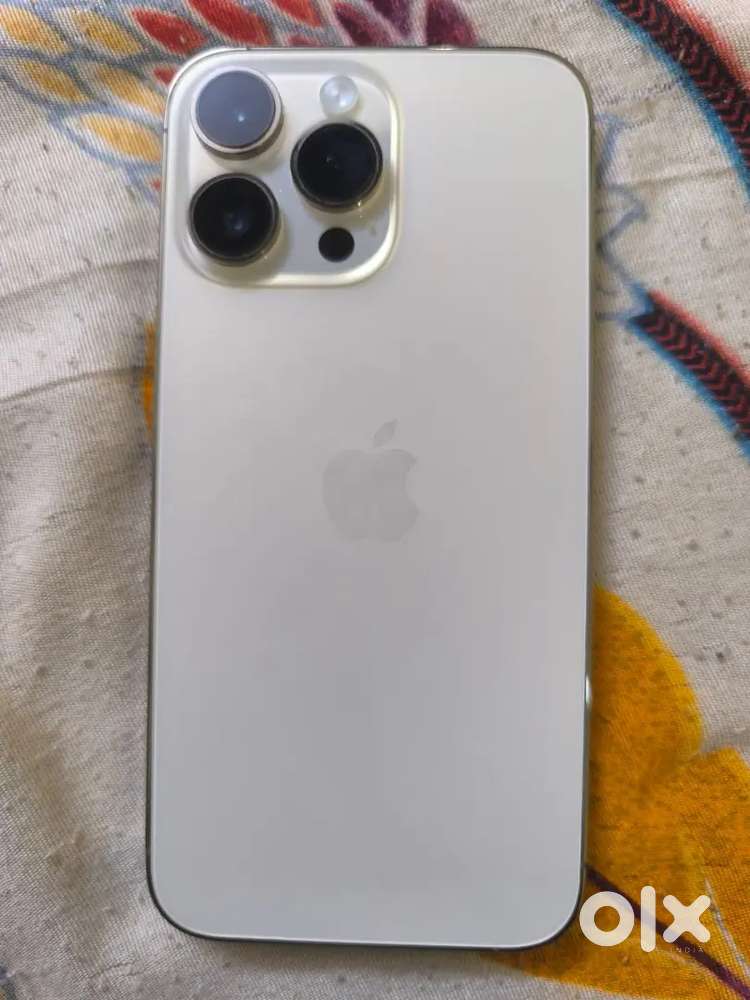 iPhone 14 Pro Max 256gb,  battery 90% with cable, read description.