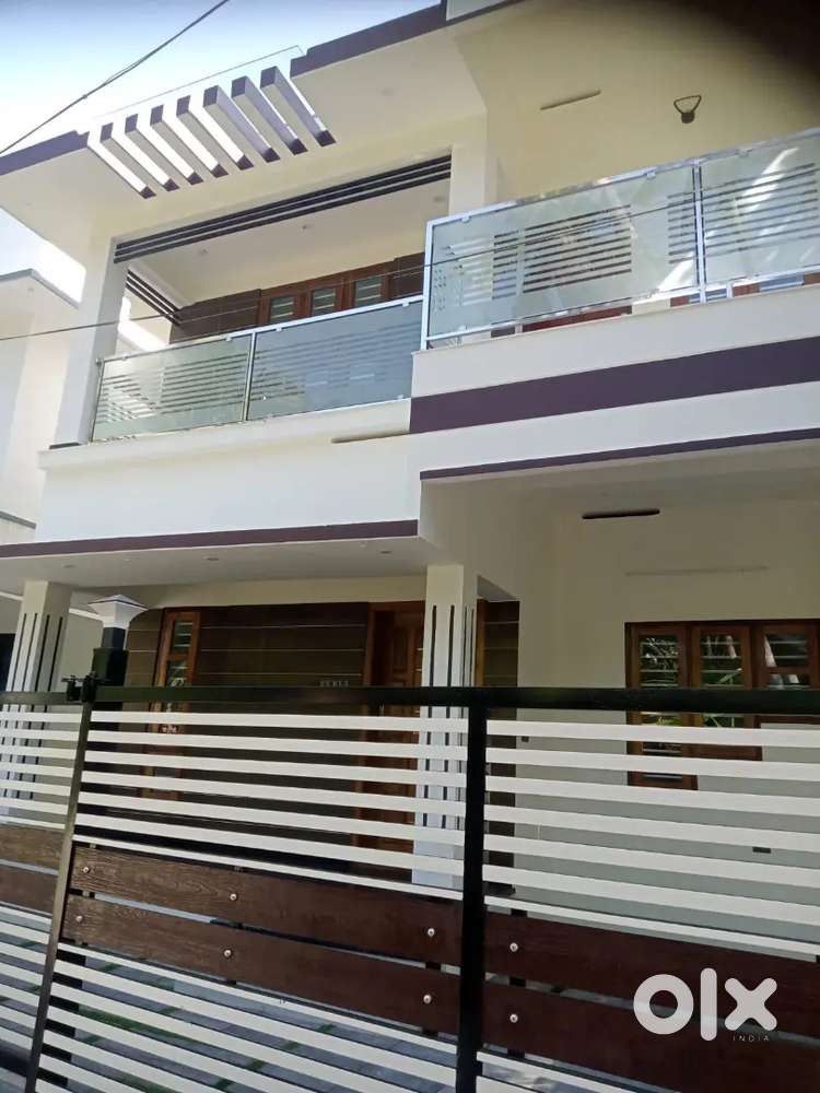 New house for sale at ambalathara