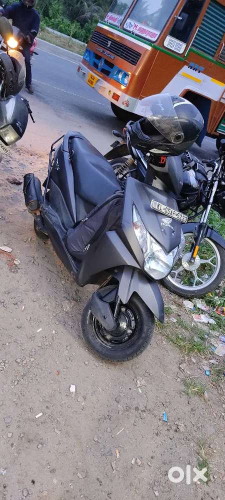 Honda Dio for sale – neat condition, fixed price, Kottayam
