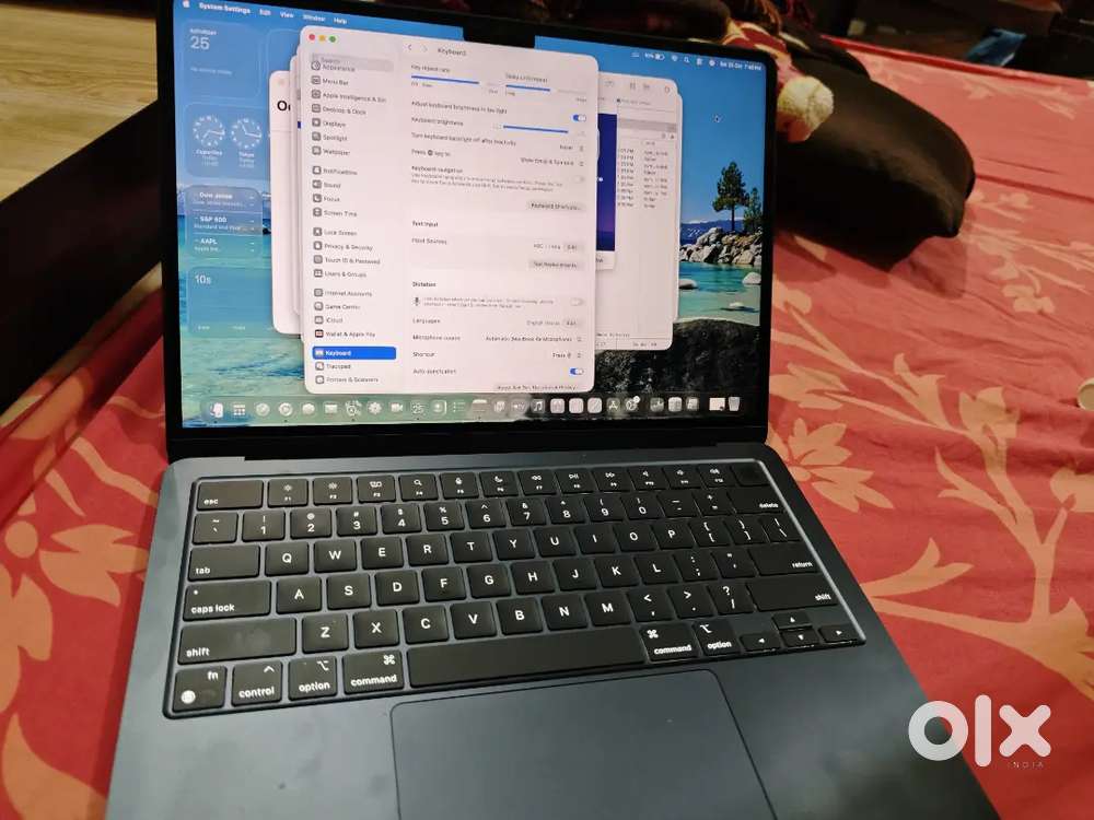 Macbook m2  3 day old