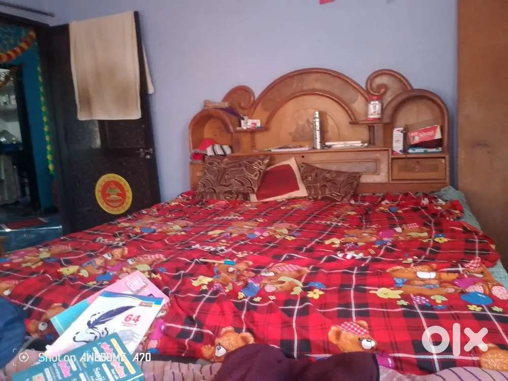 Double bed Good condition bed