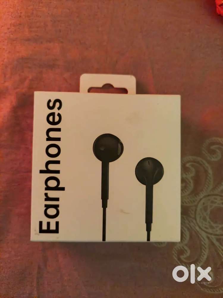Oppo original earphones, seal pack Type - C