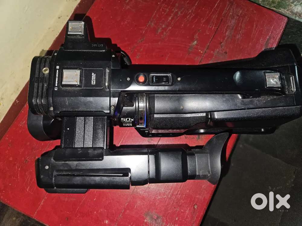Want to sell my : Panasonic HC-MDH2 Video Camcorder