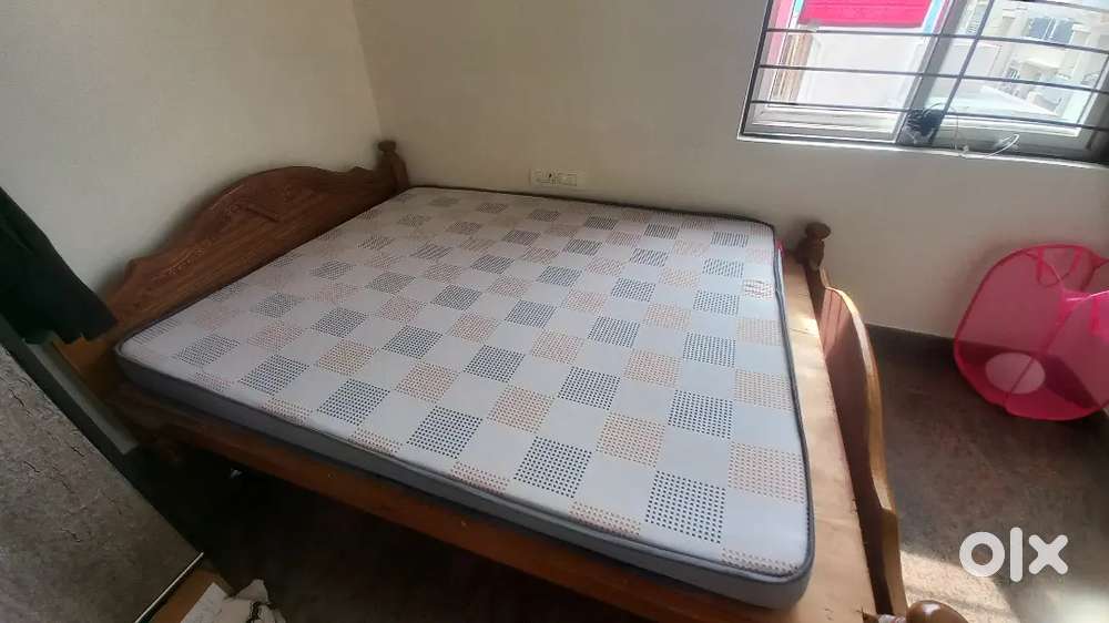 Mattress Queen size