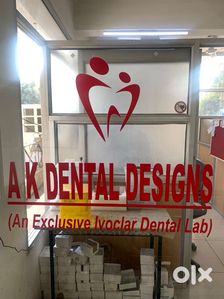 Pick and drop of our lab cases