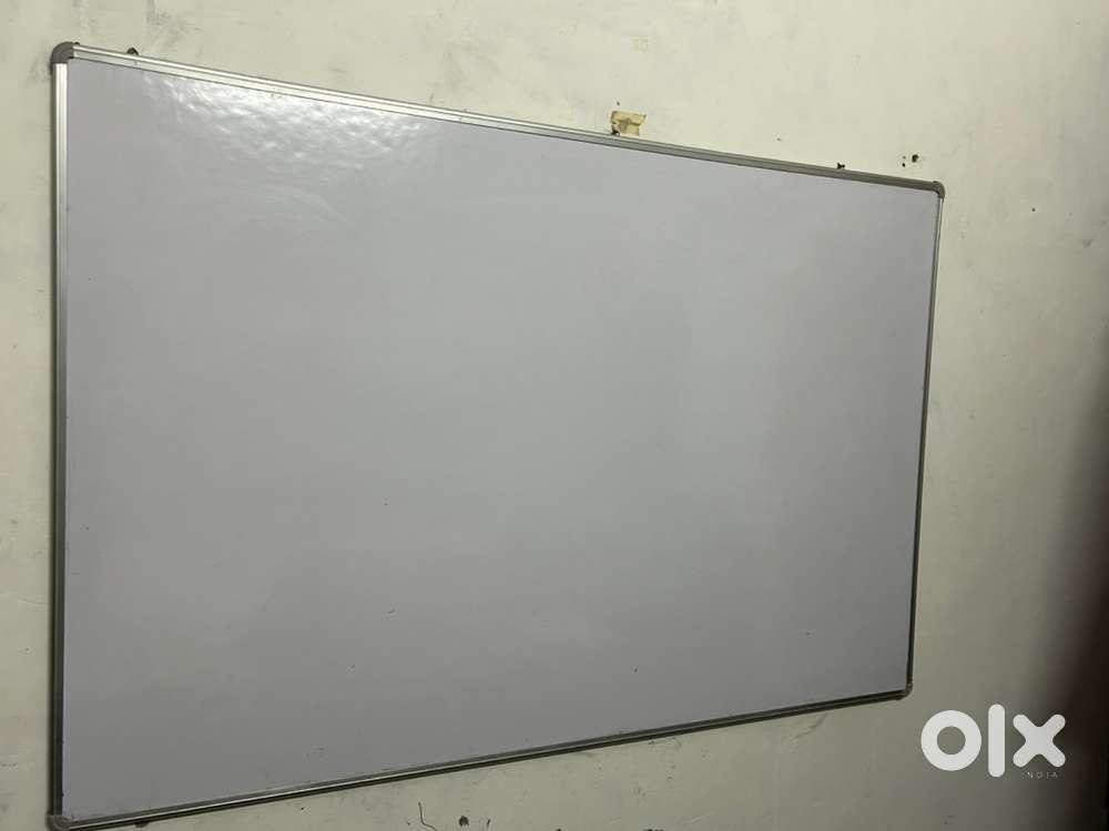 White and green board - 4x6 ft (120x180 cm) perfect for small academy