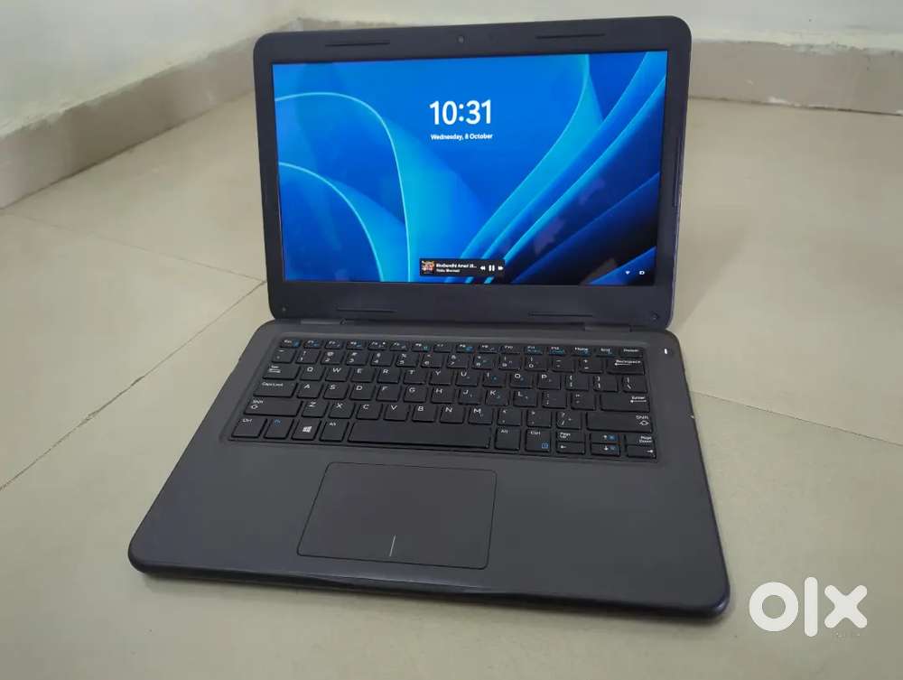 Dell Latitude  Touchscreen  Core i5 11 Pro Education  Japan Import