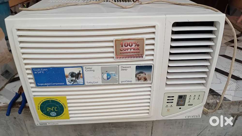3 month old TATA CROMA 1 ton window AC 3 star rating