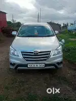 Toyota Innova 2013 Diesel 275000 Km Driven