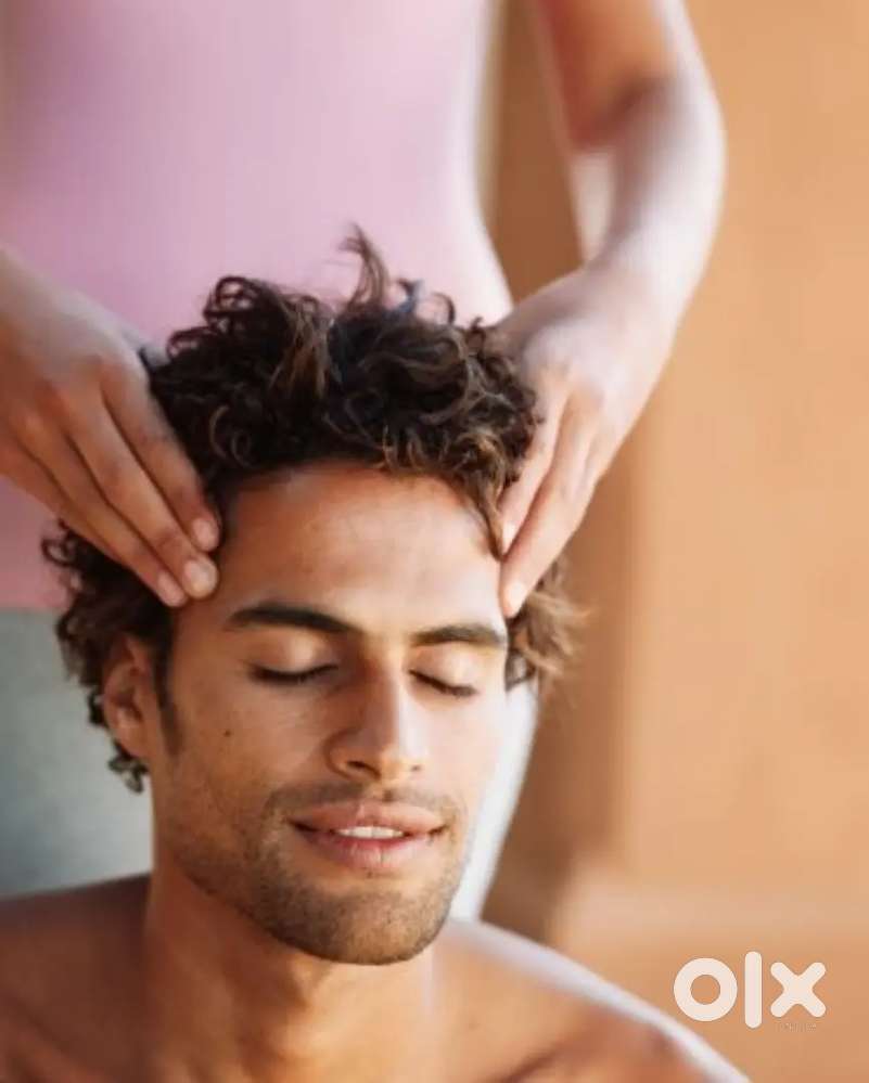 Female massage therapist vacancy available (spa)