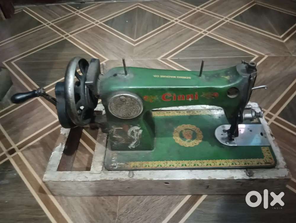 Cinni Sewing/silai machine