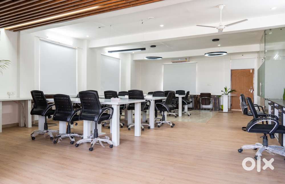 Coworking office space available for startups business,enterpreneurs