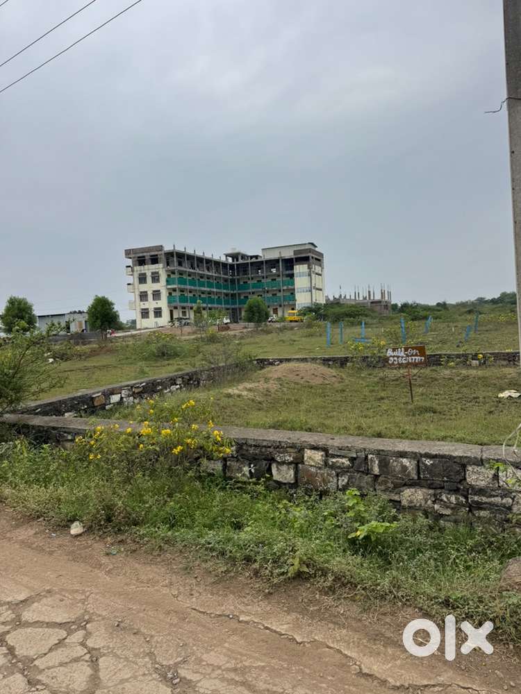 Corner NA approved plot for sale