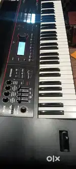 Roland XPS 30 keyboard