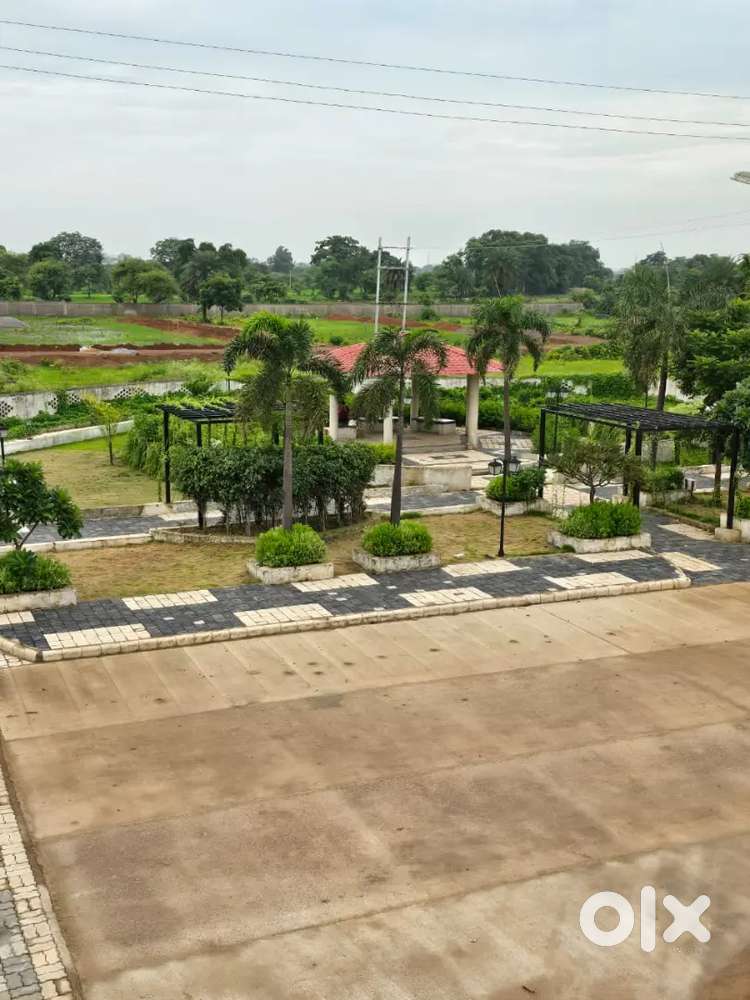 1250 sqft plot for sale in Royale avenue near vidhansabha
