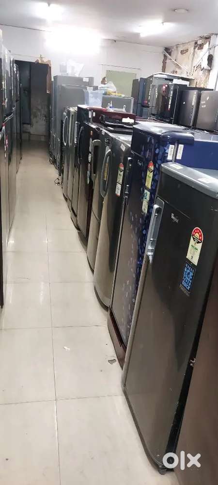 ആലുവയിലെ ഏറ്റവും വലിയ used / ഫാക്ടറി സെക്കൻ്റ്സ് ഷോപ്പ്