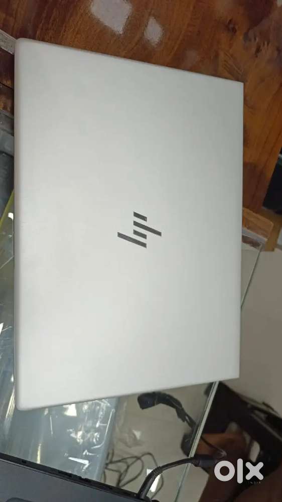 Hp i7 8th generation Ram 16gb SSD 512 graphics 4gb