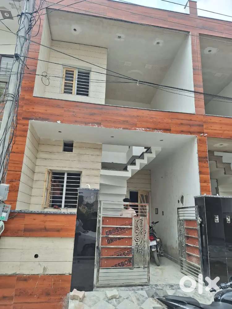 INDEPENDENT KOTHI READY TO MOVE FULLY FURNISHED