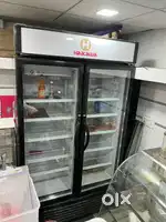Display friez