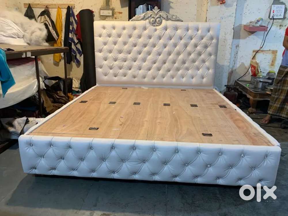 Brand new full cushion comfortable cot in wholesale prices