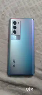 iQOO 9 SE 12GB/256GB – With Box & Charger – Not Switching On