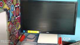 Monitor 21 inch NOC 3000rs