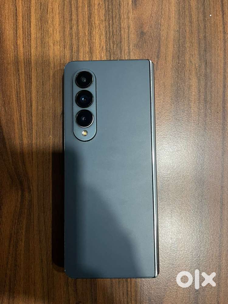 Samsung Fold 4