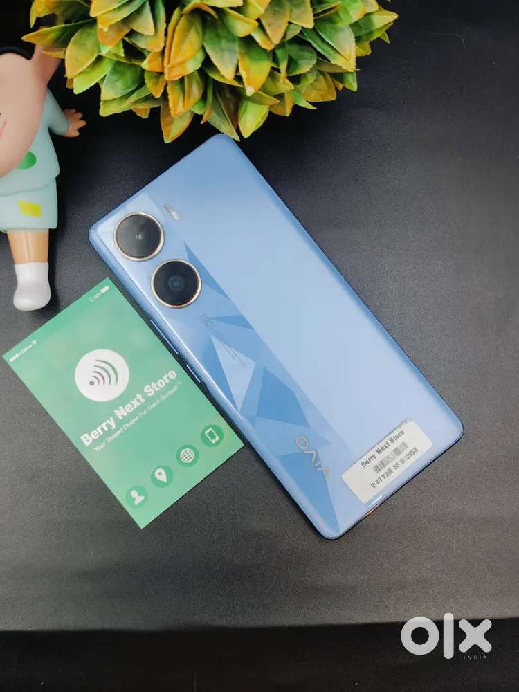 VIVO V29E 5G 8/128GB STROAGE - SCRATCHLESS CONDITION MOBILE WITH BILL.