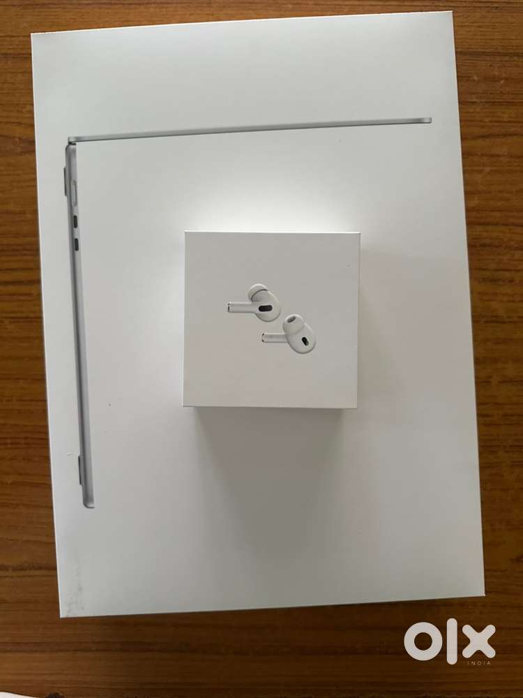 MACBOOK AIR M3 512 GB WITH AIRPODS PRO 2nd Gen