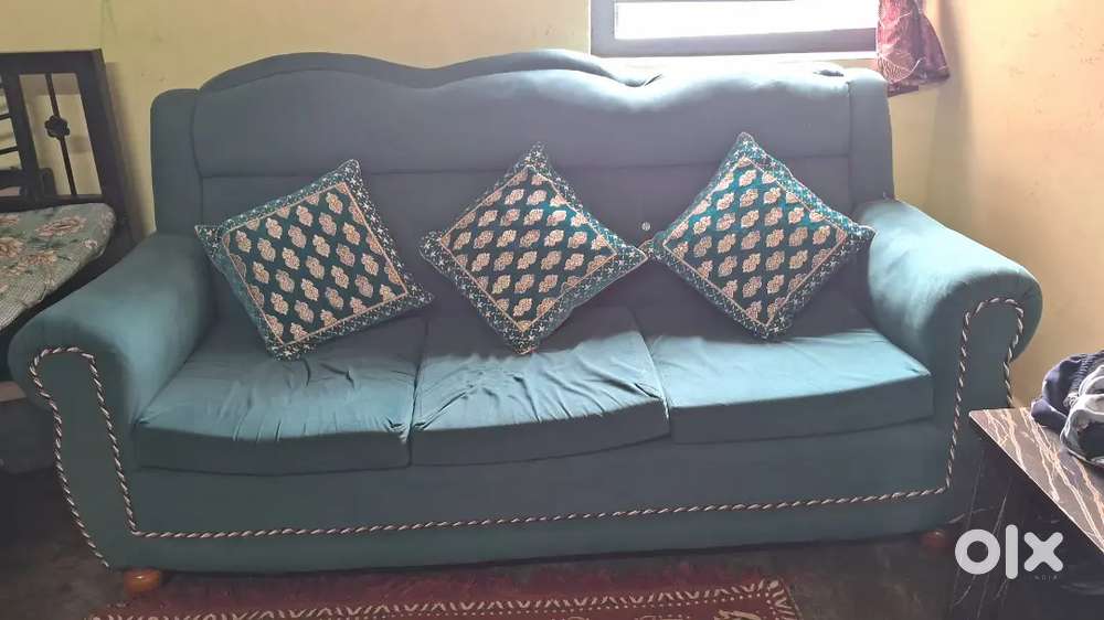 3 seater sofa
