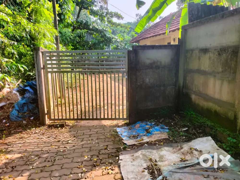 Plot for sale 7 cent