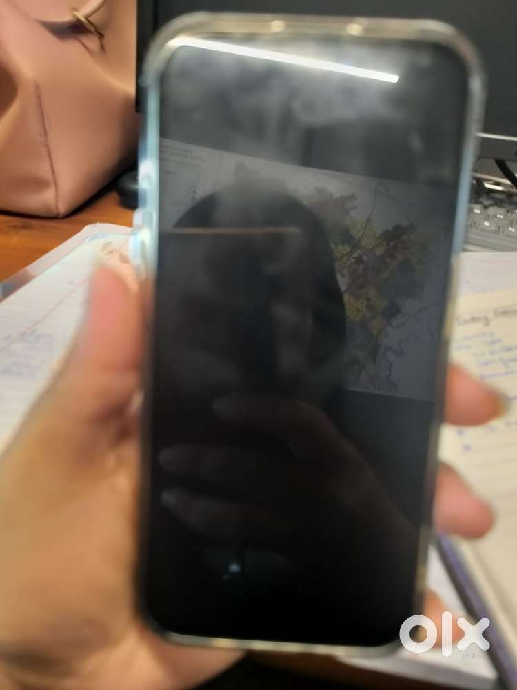 iphone 15 pro in a very new condition and less use only minor dent