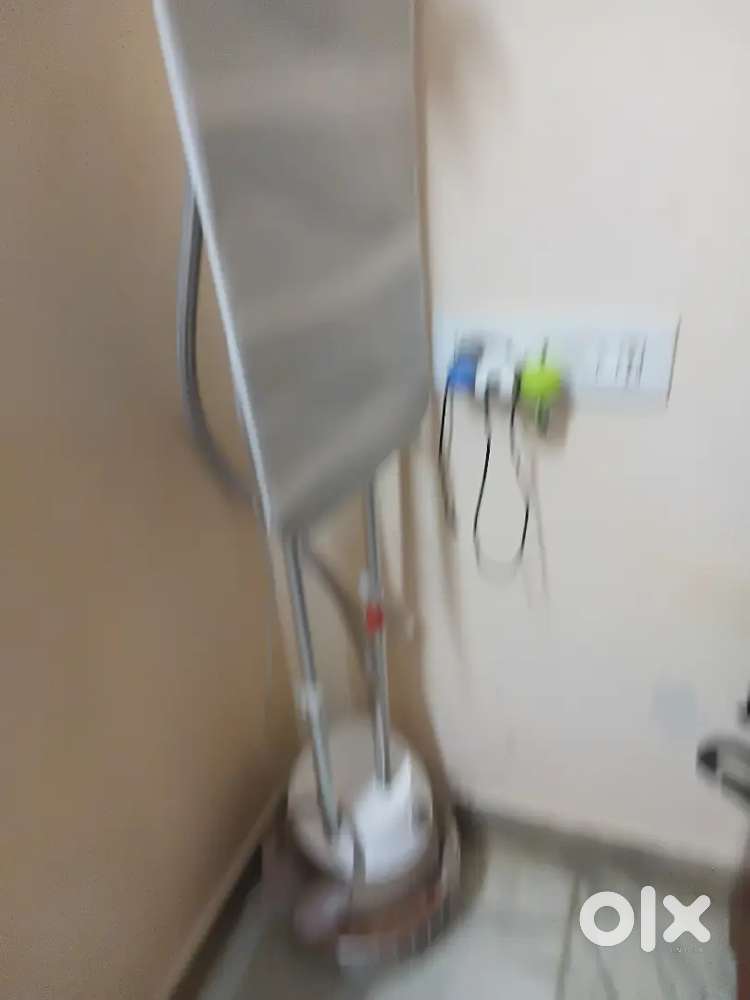 Steam ironing philips little use with box fresh