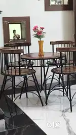 Mini dining table