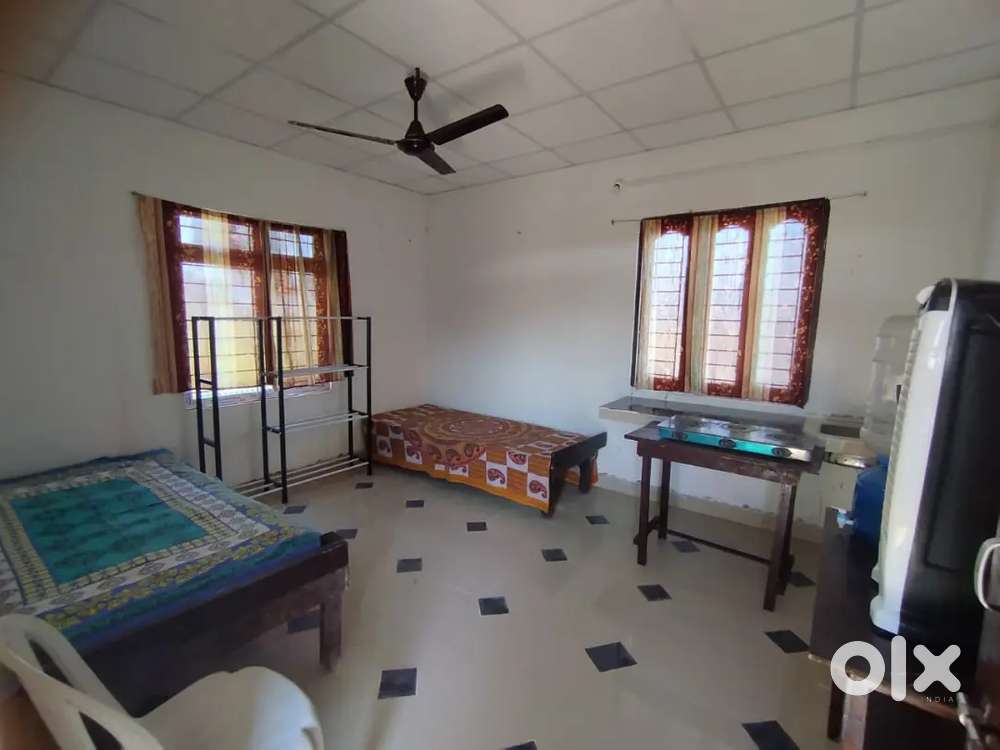 Rented room DOUBLE BED 6000 SINGLE BED 3600