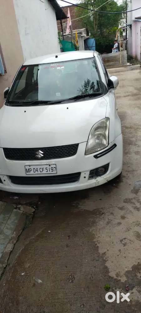 Maruti Suzuki Swift 2010 Petrol 100000 Km Driven