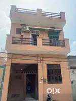 100 gaj house